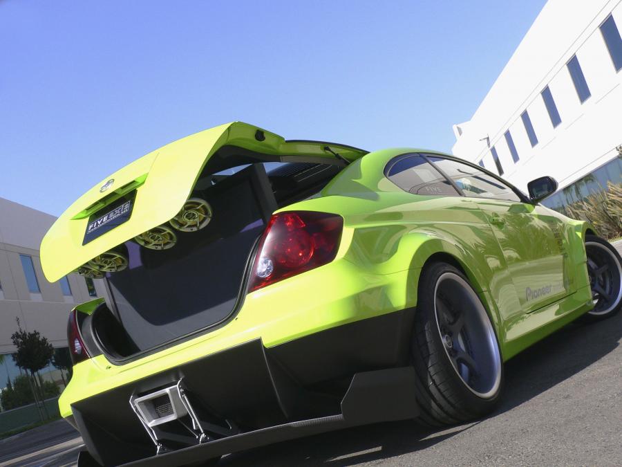  Scion tC Widebody by Five Axis 2004 года  (фото 9 из 29)